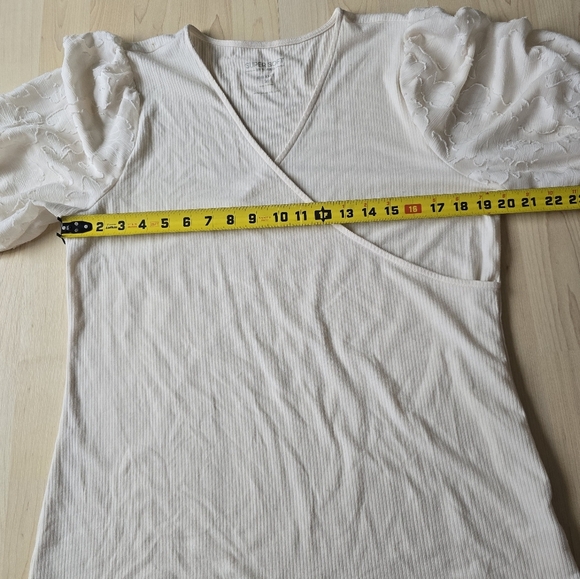 Torrid Super Soft Ribbed Wrap Front Top Size 2 - Picture 5 of 8